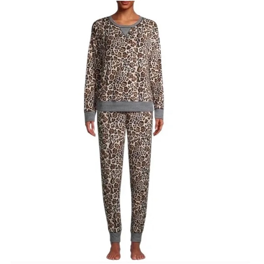 NWT EMERSON ROAD PJ Set Fuzzy‎ Luxe Leopard Print- Matching Top and Pants S